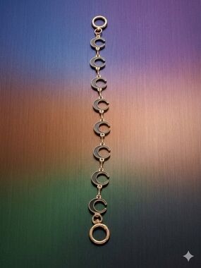 Gold 'C' Link Bracelet - Statement Chain